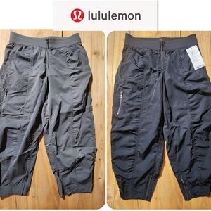 NEW lululemon Bundle / 2 Pairs Front Zip Mid Rise Ruched Crop Pants - Size 12